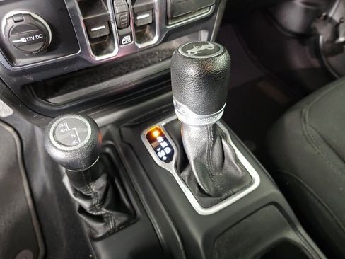 Certified 2019 Jeep Wrangler Unlimited Sport S image 22