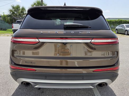 Used 2022 Lincoln Corsair FWD image 4