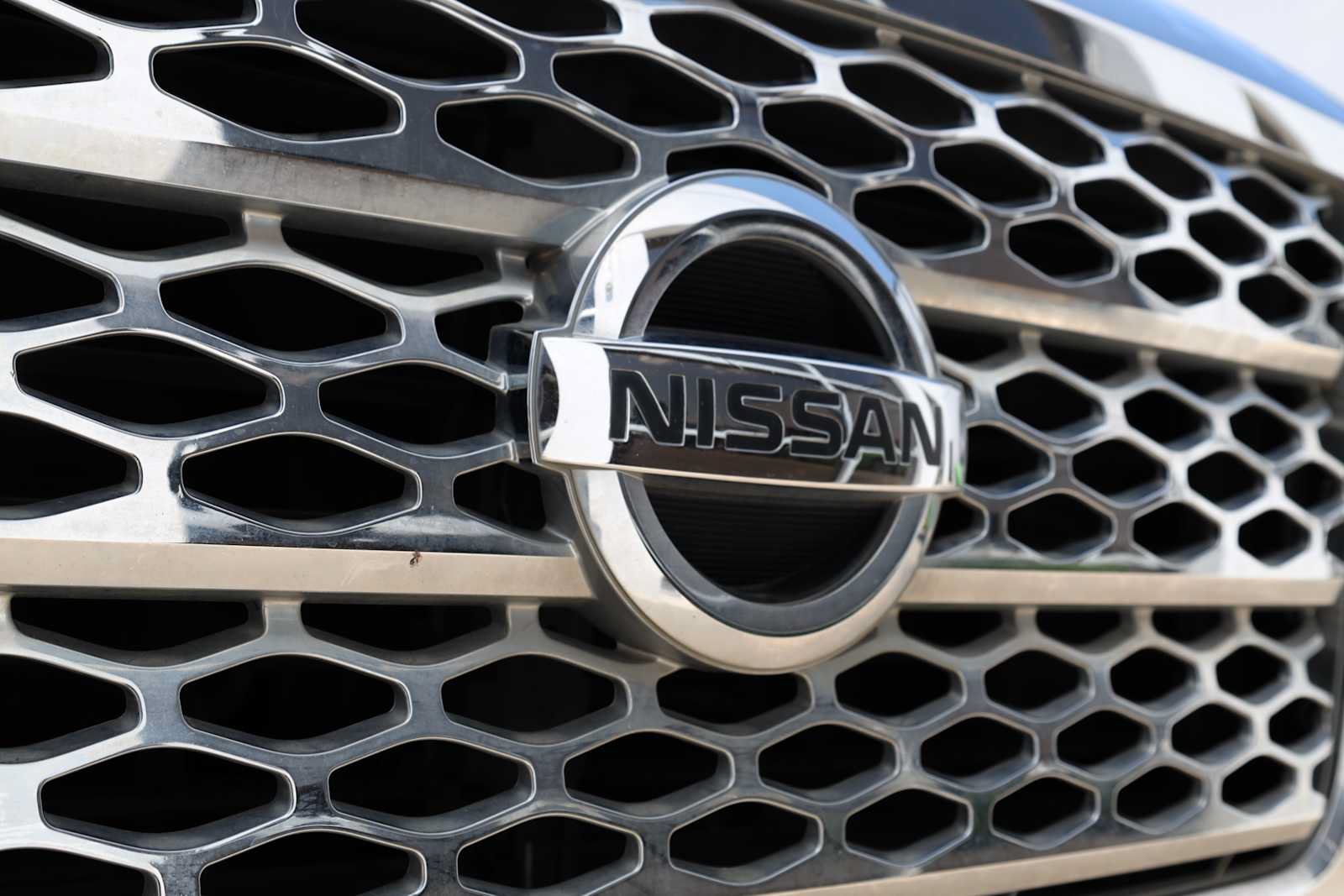 Used 2017 Nissan Titan SV RWD image 51