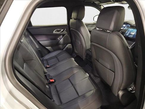 New 2026 Land Rover Range Rover Velar Dynamic SE image 11