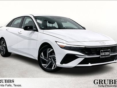 Certified 2025 Hyundai Elantra SEL