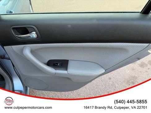 Used 2004 Acura TSX image 14