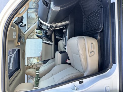 Used 2020 Toyota 4Runner SR5 Premium w/ Moonroof Package image 23