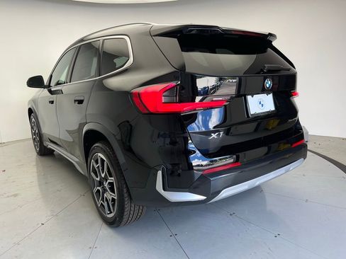 Used 2025 BMW X1 xDrive28i w/ Premium Package image 4