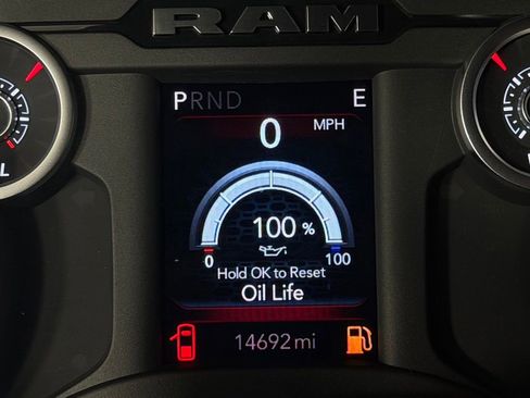 Used 2025 RAM 2500 Big Horn AWD/4WD image 17
