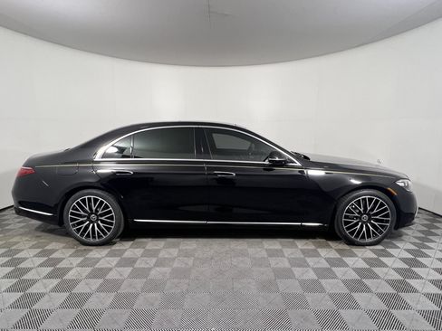 Certified 2022 Mercedes-Benz S 580 4MATIC Sedan image 6