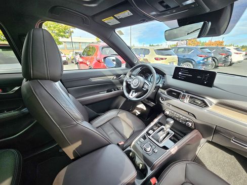 Certified 2025 MAZDA CX-5 Signature image 9