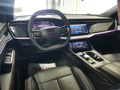 Used 2024 Jeep Wagoneer Launch Edition image 9