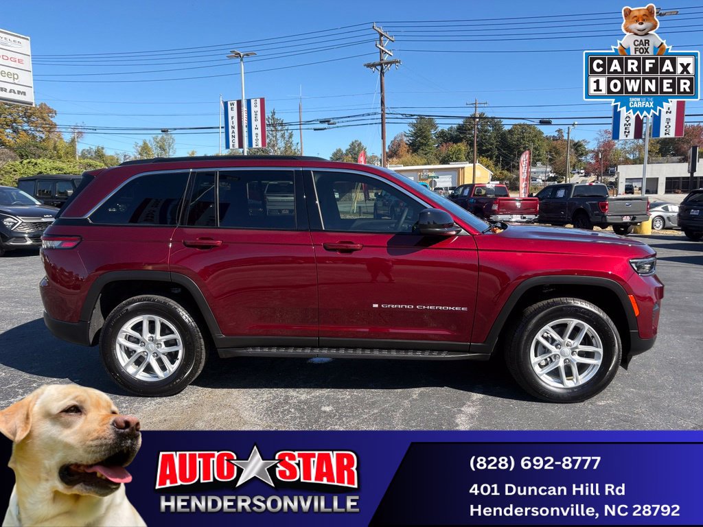 Used 2025 Jeep Grand Cherokee Laredo X w/ Luxury Tech Group I AWD/4WD image 2