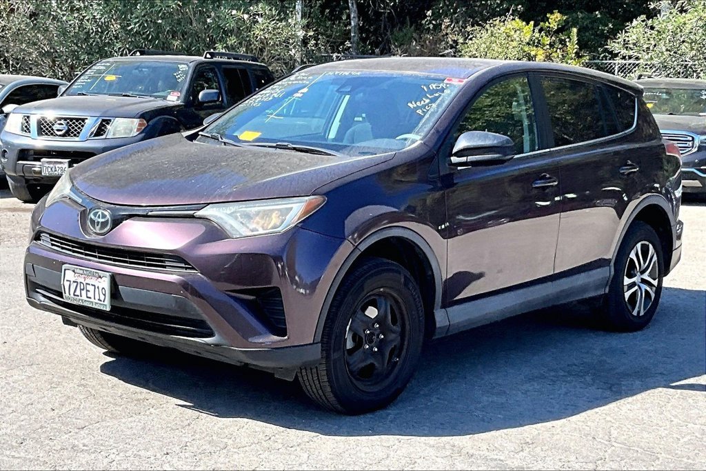 Used 2017 Toyota RAV4 LE w/ Carpet Mat Package FWD image 3
