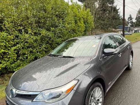 Used 2017 Toyota Avalon Limited w/ Carpet Mat Package FWD image 7