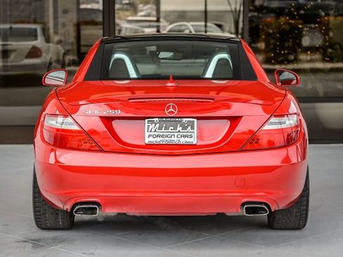 Used 2015 Mercedes-Benz SLK 250 image 12