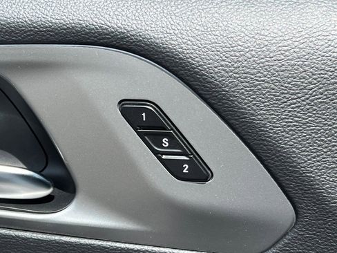 New 2026 Chrysler Pacifica Select image 28