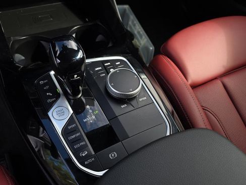 Used 2024 BMW X3 xDrive30i w/ Premium Package image 22