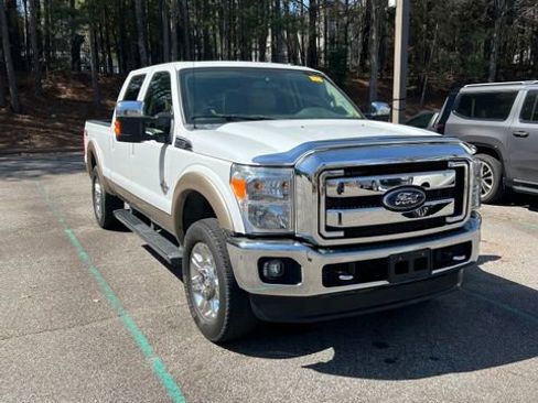 Used 2012 Ford F250 Lariat w/ Lariat Ultimate Pkg image 3