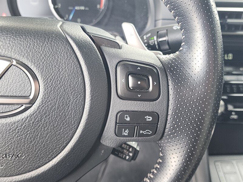 Used 2022 Lexus IS 350 F Sport w/ Navigation Package AWD/4WD image 32