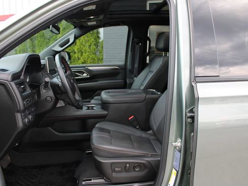 Used 2023 Chevrolet Tahoe RST w/ Luxury Package AWD/4WD image 47