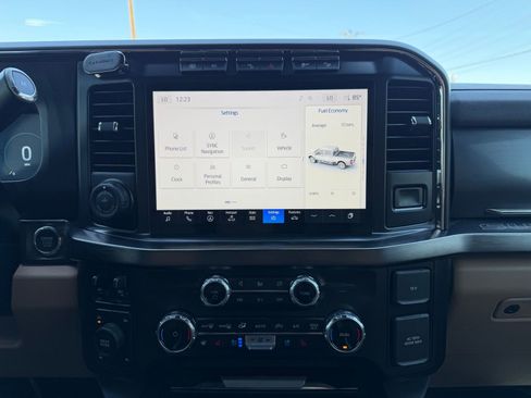 Used 2024 Ford F250 Lariat w/ Lariat Ultimate Package AWD/4WD image 15