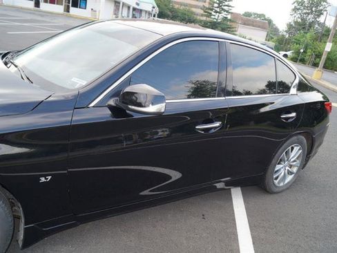 Used 2014 INFINITI Q50 Premium w/ Navigation Package image 4