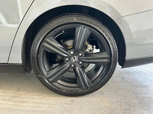 Used 2024 Honda Accord Sport image 15