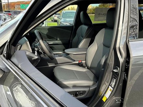 New 2026 Lexus TX 350 AWD image 9