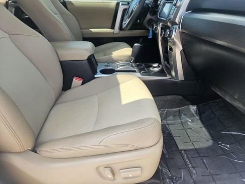 Used 2019 Toyota 4Runner SR5 Premium AWD/4WD image 16