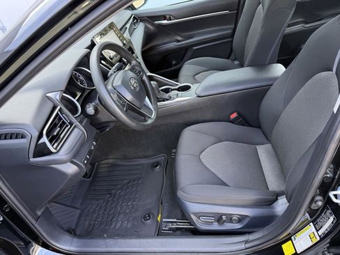 Used 2024 Toyota Camry LE FWD image 11