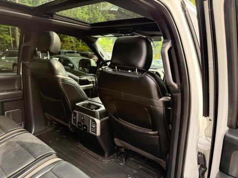 Used 2018 Ford F150 Raptor w/ Equipment Group 802A Luxury AWD/4WD image 26