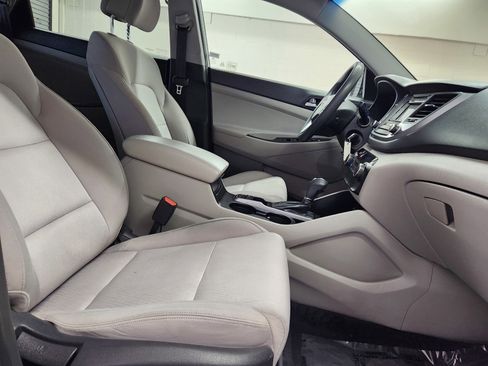Used 2016 Hyundai Tucson SE w/ Option Group 02 image 53