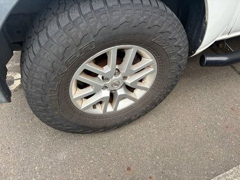 Used 2014 Nissan Xterra S AWD/4WD image 5
