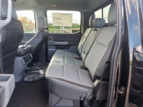 New 2025 Ford F150 Lariat w/ Equipment Group 502A High image 8