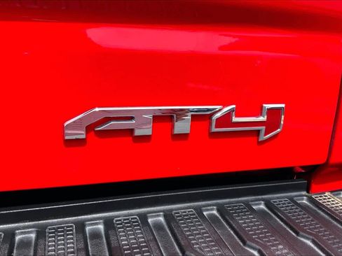 Used 2021 GMC Sierra 1500 AT4 AWD/4WD image 10