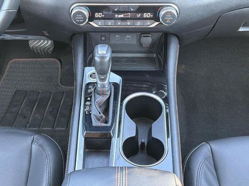 Certified 2025 Nissan Altima 2.5 SR w/ SR Premium Package FWD image 4