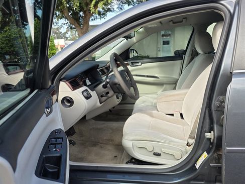 Used 2011 Chevrolet Impala LS image 12