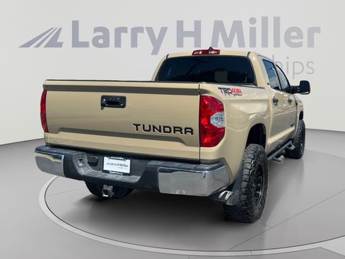 Used 2020 Toyota Tundra SR5 w/ TRD Off-Road Package AWD/4WD image 5
