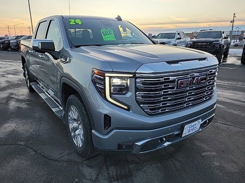 Used 2024 GMC Sierra 1500 Denali w/ Technology Package image 3