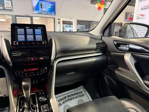 Used 2024 Mitsubishi Eclipse Cross SE image 25