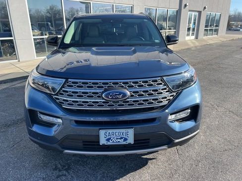 Used 2020 Ford Explorer Limited w/ Class III Trailer Tow Package image 2