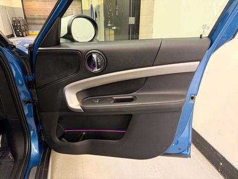 Certified 2023 MINI Cooper Countryman S w/ Signature Upholstery Package image 28