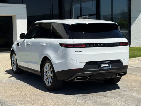 Used 2024 Land Rover Range Rover Sport SE AWD/4WD image 10