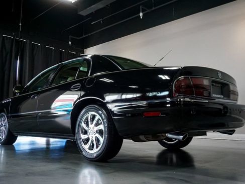 Used 2004 Buick Park Avenue Ultra w/ Ultra Luxury Package FWD image 27