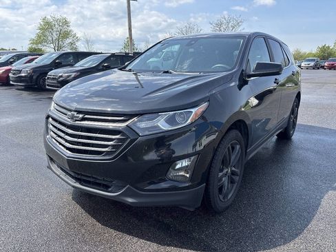 Used 2021 Chevrolet Equinox LT FWD image 2