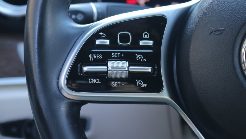 Used 2020 Mercedes-Benz E 350 Sedan image 19