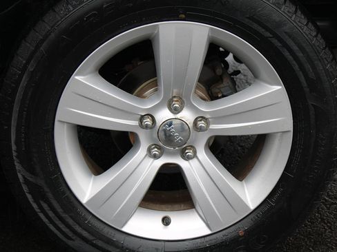 Used 2014 Jeep Compass Sport AWD/4WD image 27