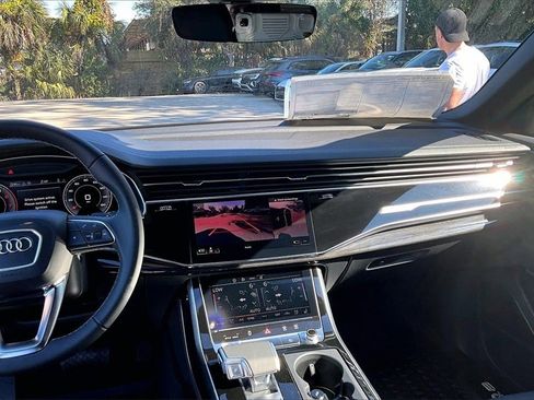New 2026 Audi Q8 Premium Plus image 19