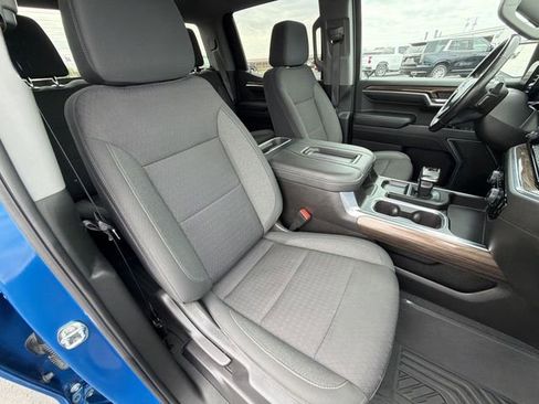 Certified 2022 Chevrolet Silverado 1500 RST w/ Z71 Off-Road Package AWD/4WD image 28