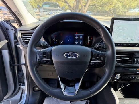 Used 2024 Ford Escape Active w/ Tech Pack #1 image 9