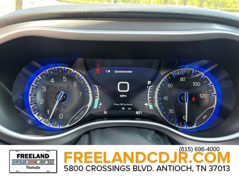 New 2025 Chrysler Pacifica Select image 12