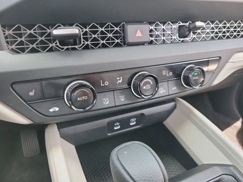Used 2024 Honda Accord EX image 24