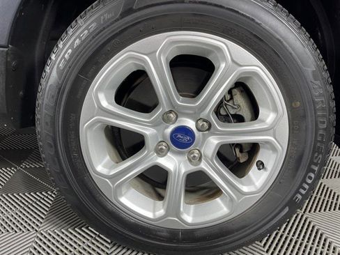 Used 2022 Ford EcoSport SE w/ SE Convenience Package image 11